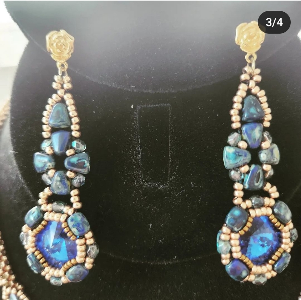 Jewelry - Picture 3 of 3